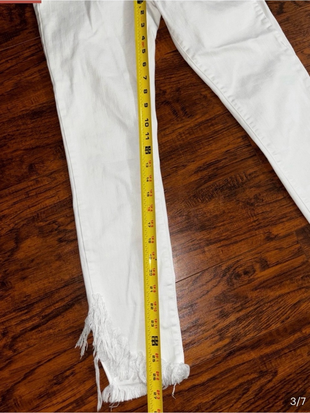 Hidden - White Frayed Jeans